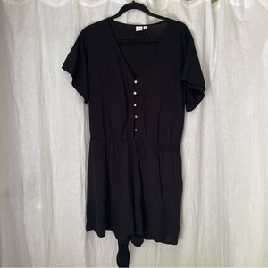 Gap womens XXL shorts  jumper